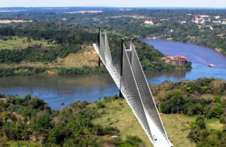 Bolsonaro vem ao Paraná para lançar segunda ponte entre Brasil e Paraguai