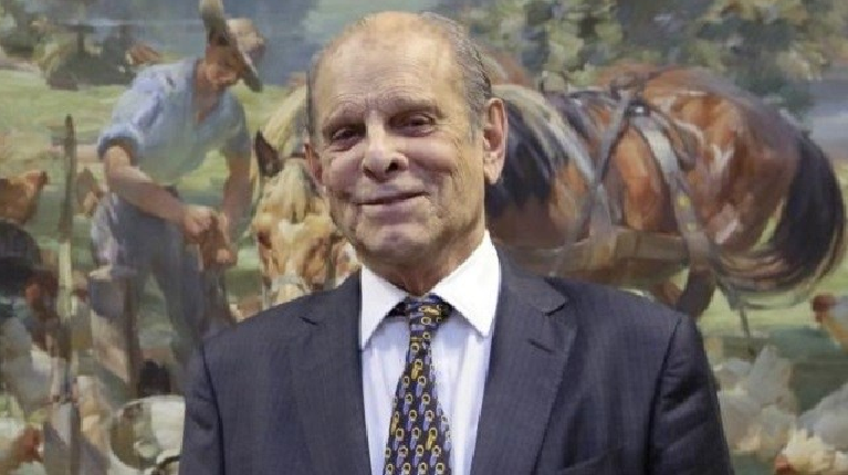 Aos 91, ex-governador Paulo Pimentel lança autobiografia no Palácio Iguaçu