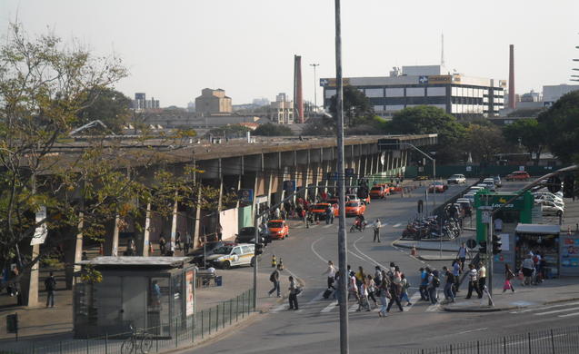 Estação rodoferroviária de Curitiba poderá se chamar Rachel Genofre