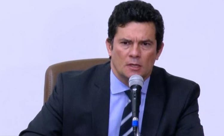 Amigos querem lançar Moro à presidência e já têm até slogan