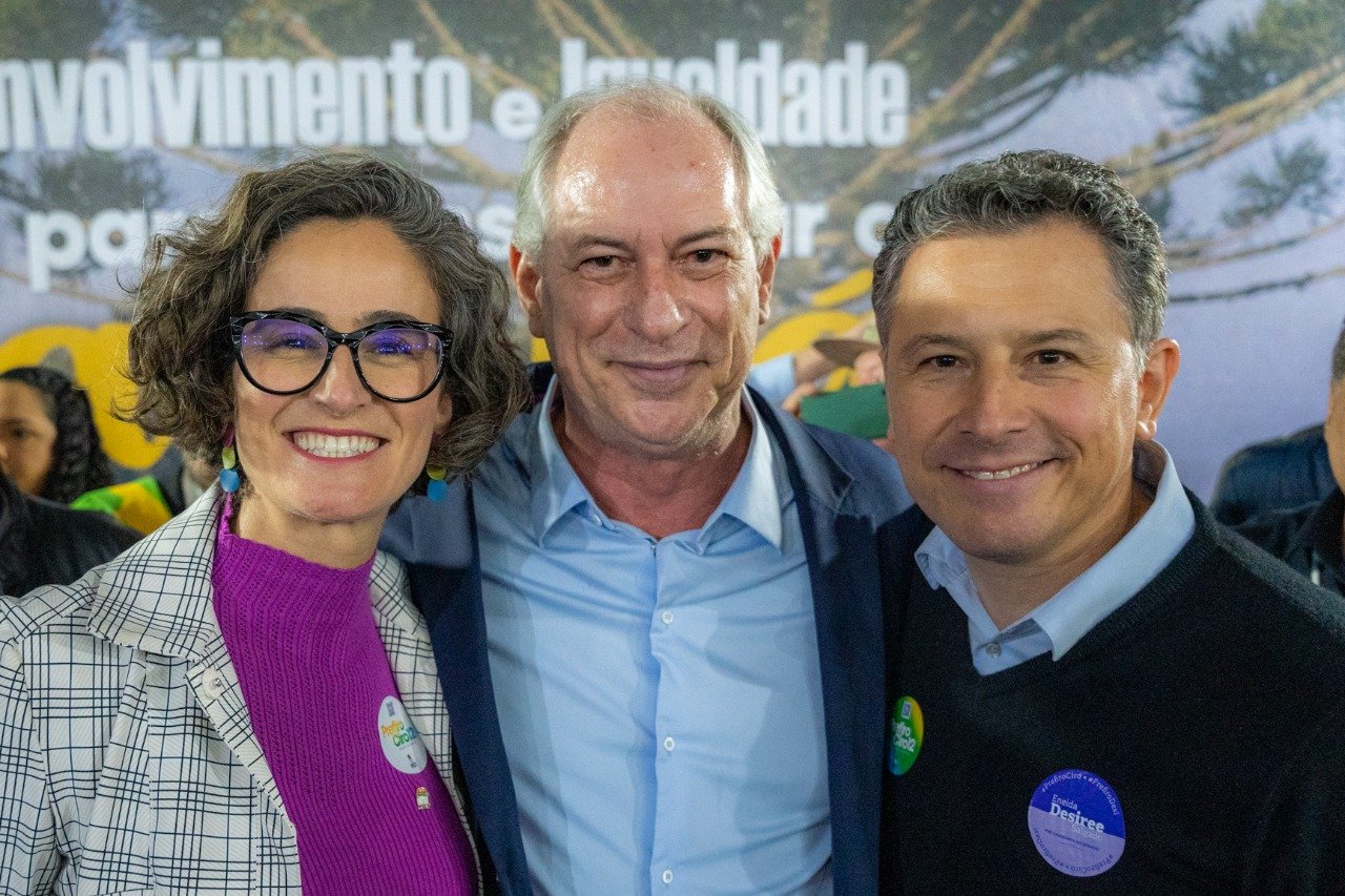 Ciro Gomes, candidato do PDT à Presidência da República, inaugura comitê de campanha do partido em Curitiba