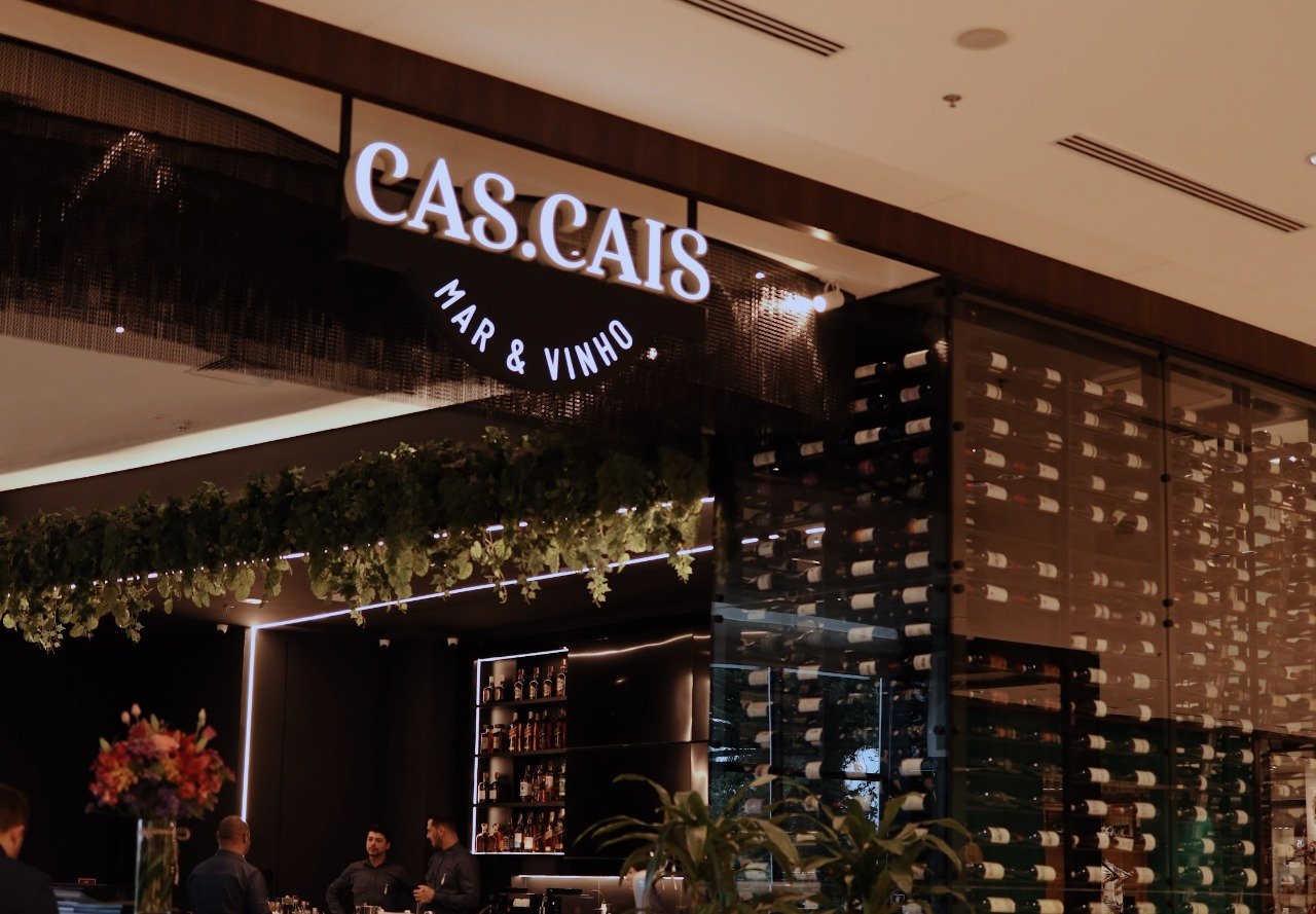 Restaurante Cas.Cais Mar & Vinho é inaugurado no Shopping Pátio Batel em Curitiba