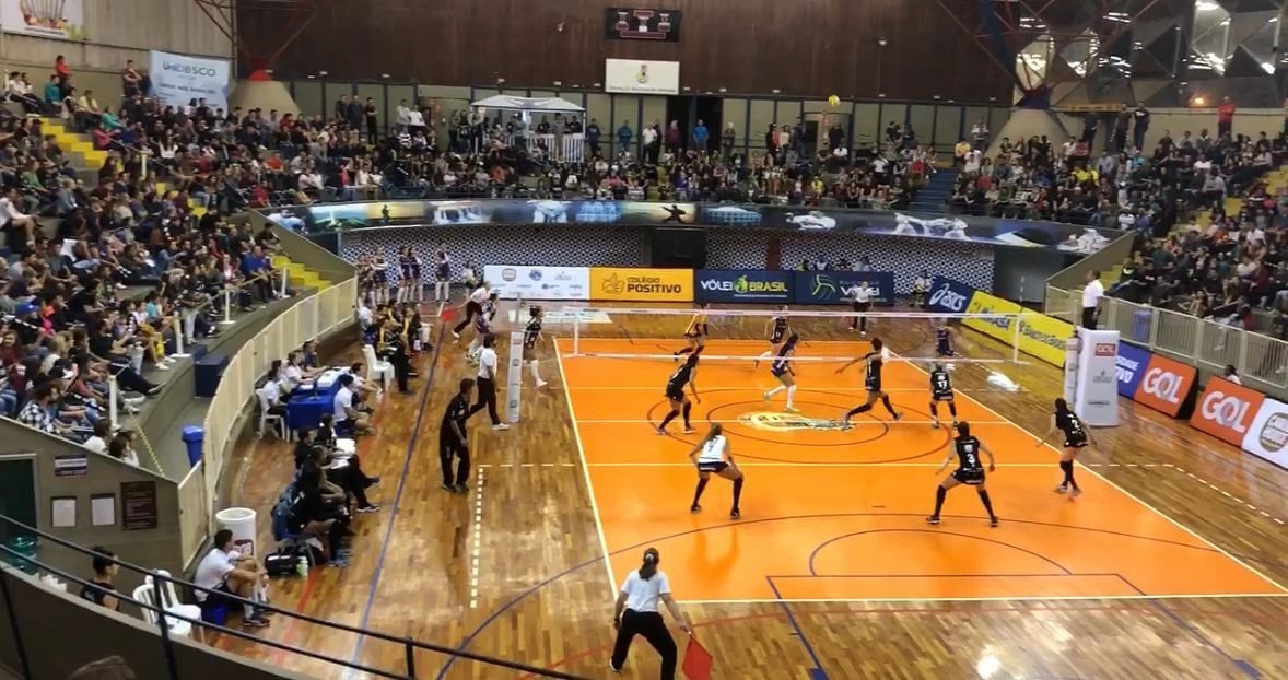 Curitiba Vôlei estreia na Superliga B Feminina; jogo contará com atletas de renome internacional