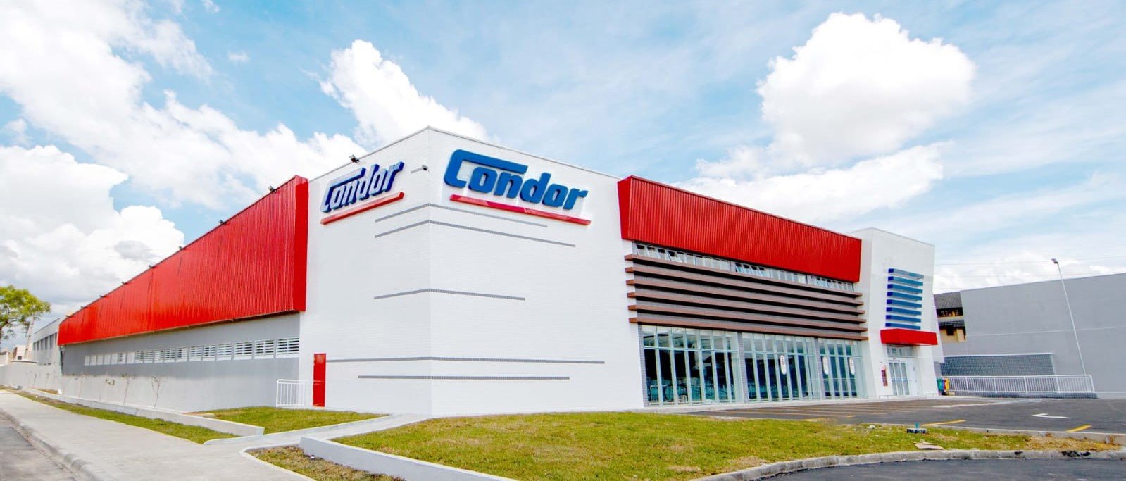 Condor inaugura supermercado no Jardim das Américas com investimento de R$ 50 milhões