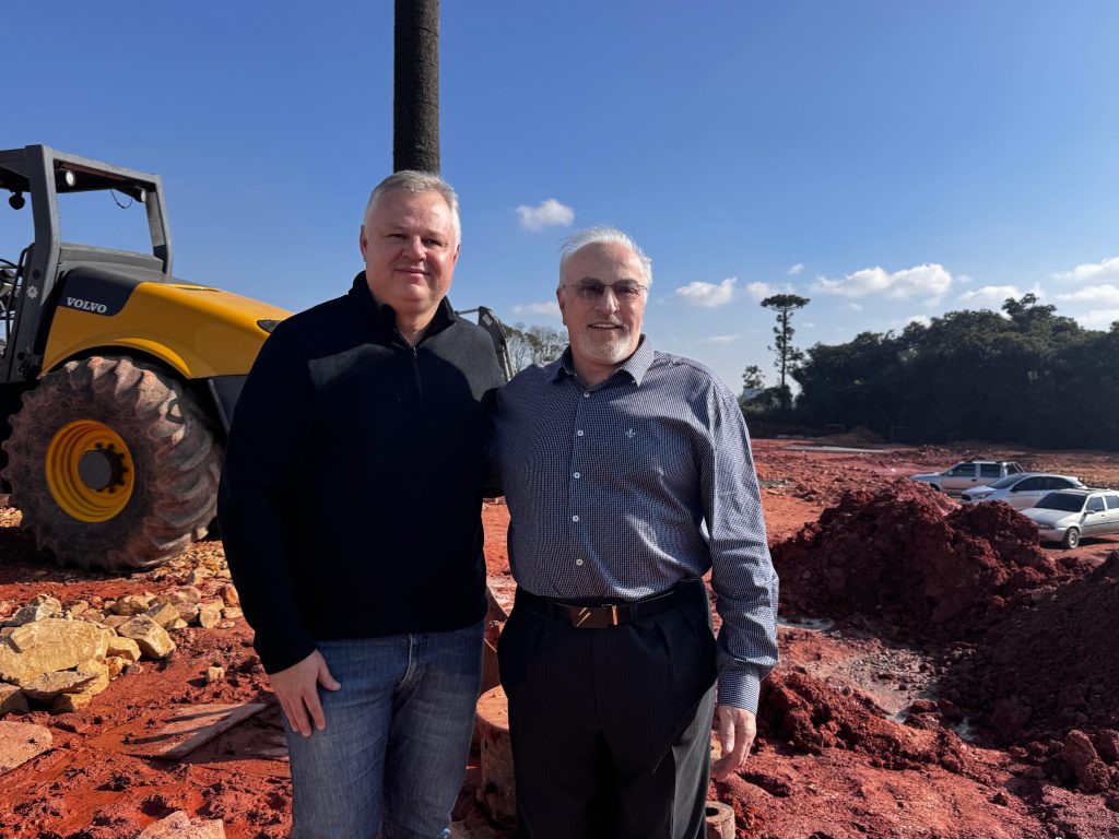 af4c5cd4 4216 4038 a021 25956351a11f