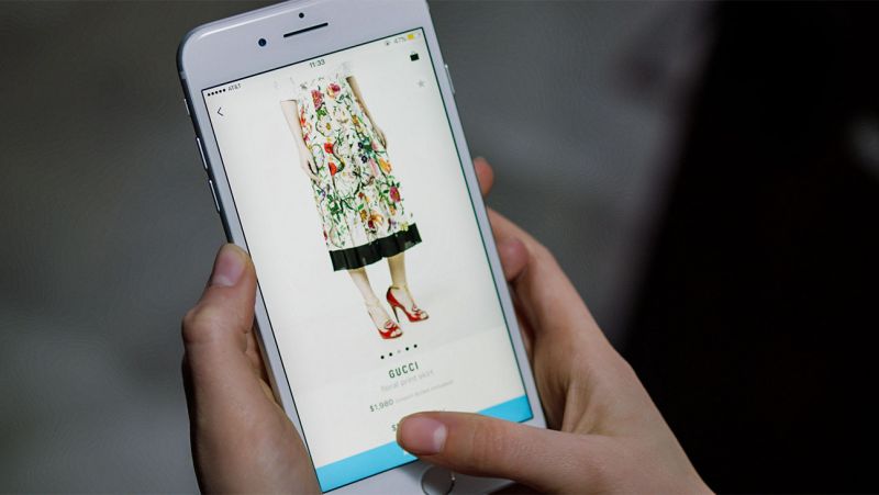 A Yves Saint Laurent fecha parceria com a Farfetch para atingir o mercado chinês.