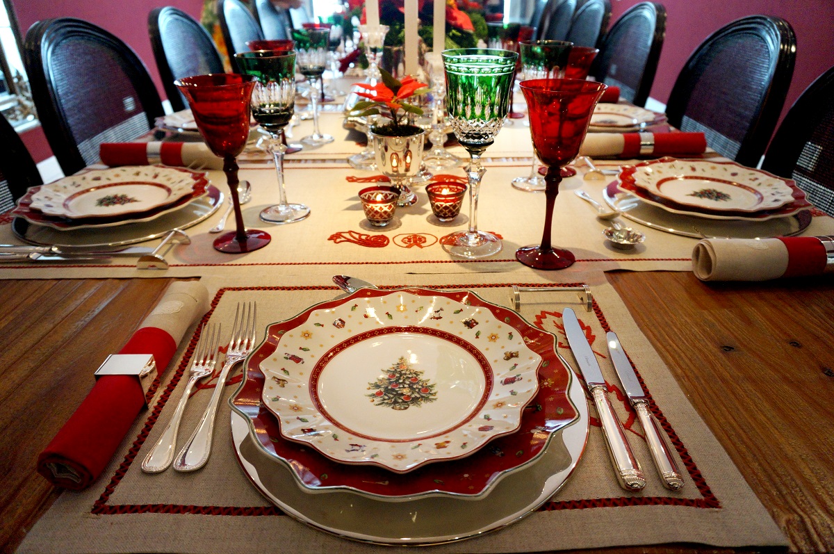 Inspire-se: 3 mesas de Natal bem tradicionais, por Nadyesda Almeida -  TOPVIEW