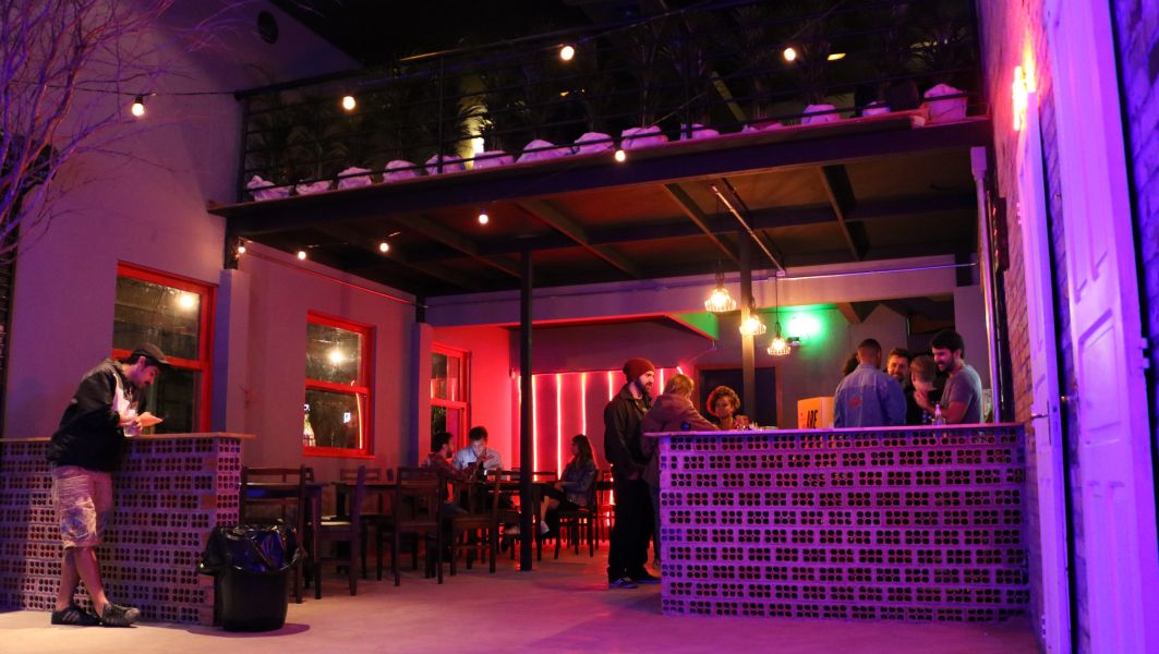O Porta Curitiba ganha restaurante de verão que é vizinho do Janela Bar (1)