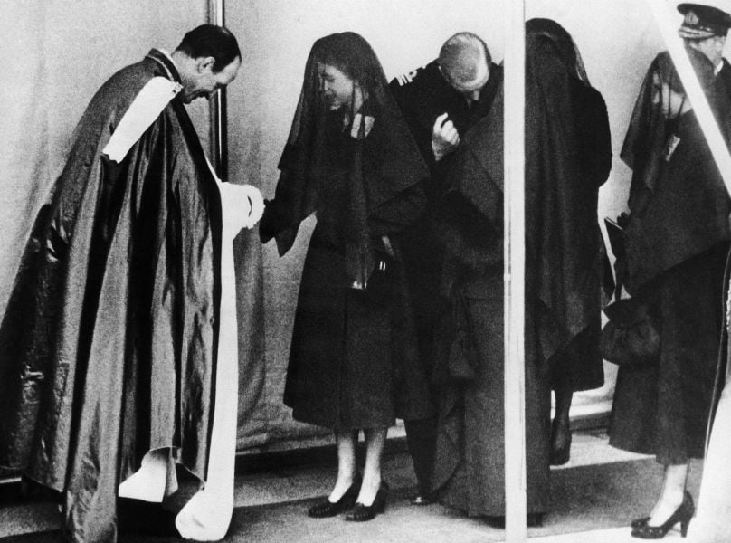 rainha elizabeth ii funeral rei george