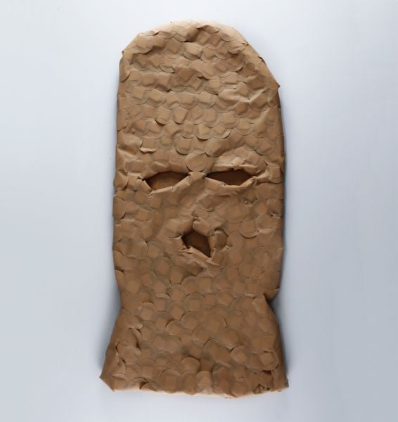  (Foto: André Baía) 0007_Balaclava _10x20cm_2021