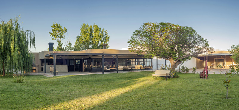 Restaurante da vinícola Martino Wines, em Mendoza, na Argentina (Foto: divulgação)