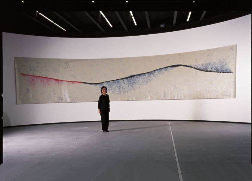 Tomie Ohtake, Sem título, 2001, Acrílica sobre Tela, 200 x 1000 cm (Foto: divulgação)