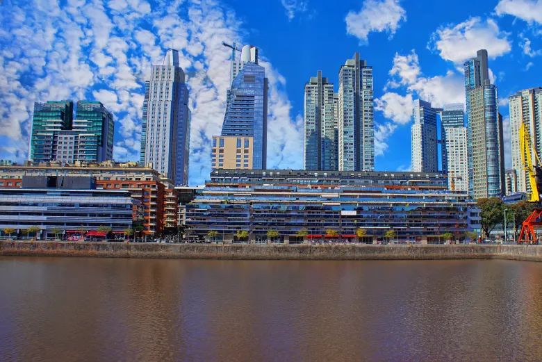 puerto madero buenos aires