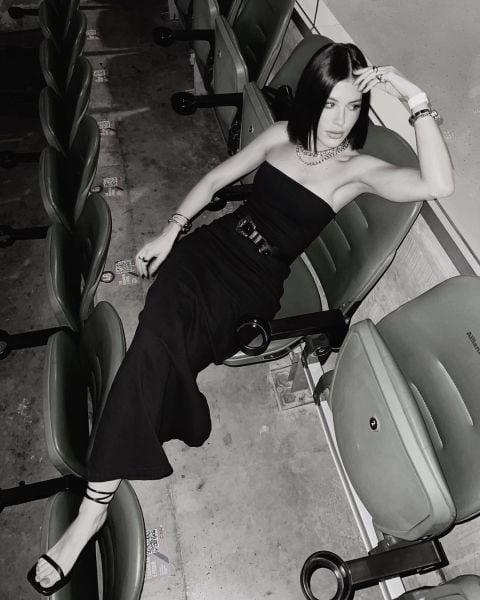 dicas look all black Alfaiataria Vestido - Isa Domingues - Reprodução Instagram