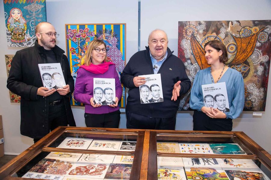  A editora do livro, Lucia Casillo Malucelli (à esquerda), com Gabriel Paris (diretor da Casa da Memória), Ana Castro (presidente da Fundação Cultural) e o prefeito Rafael Greca de Macedo Livro Irmaos Reboucas - Foto 1323 Marcelo Elias