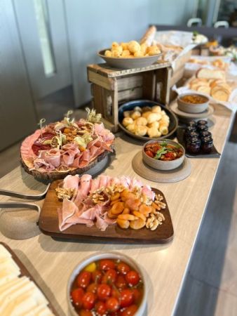 dia-das-mães-curitiba-almoço-suryaa-hotel