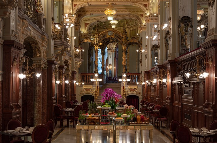 Anantara New York Palace Budapest Hotel Restaurant Deep Water Breakfast Tight Shot