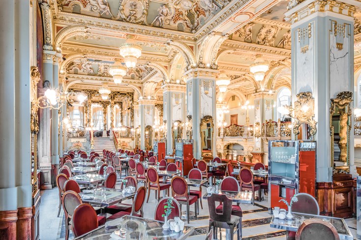 RT NH Anantara New York Palace 5