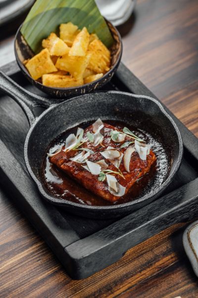 Paiche Al Horno do Nuu Nikkei - Foto por Jennyfer França