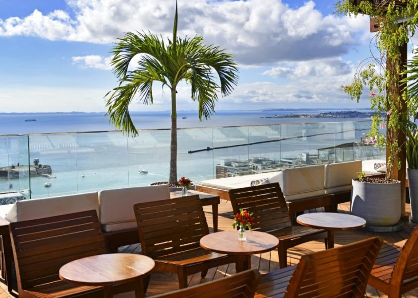 Rooftop do Fera Palace Hotel. Foto ReproduçãoSite Oficial