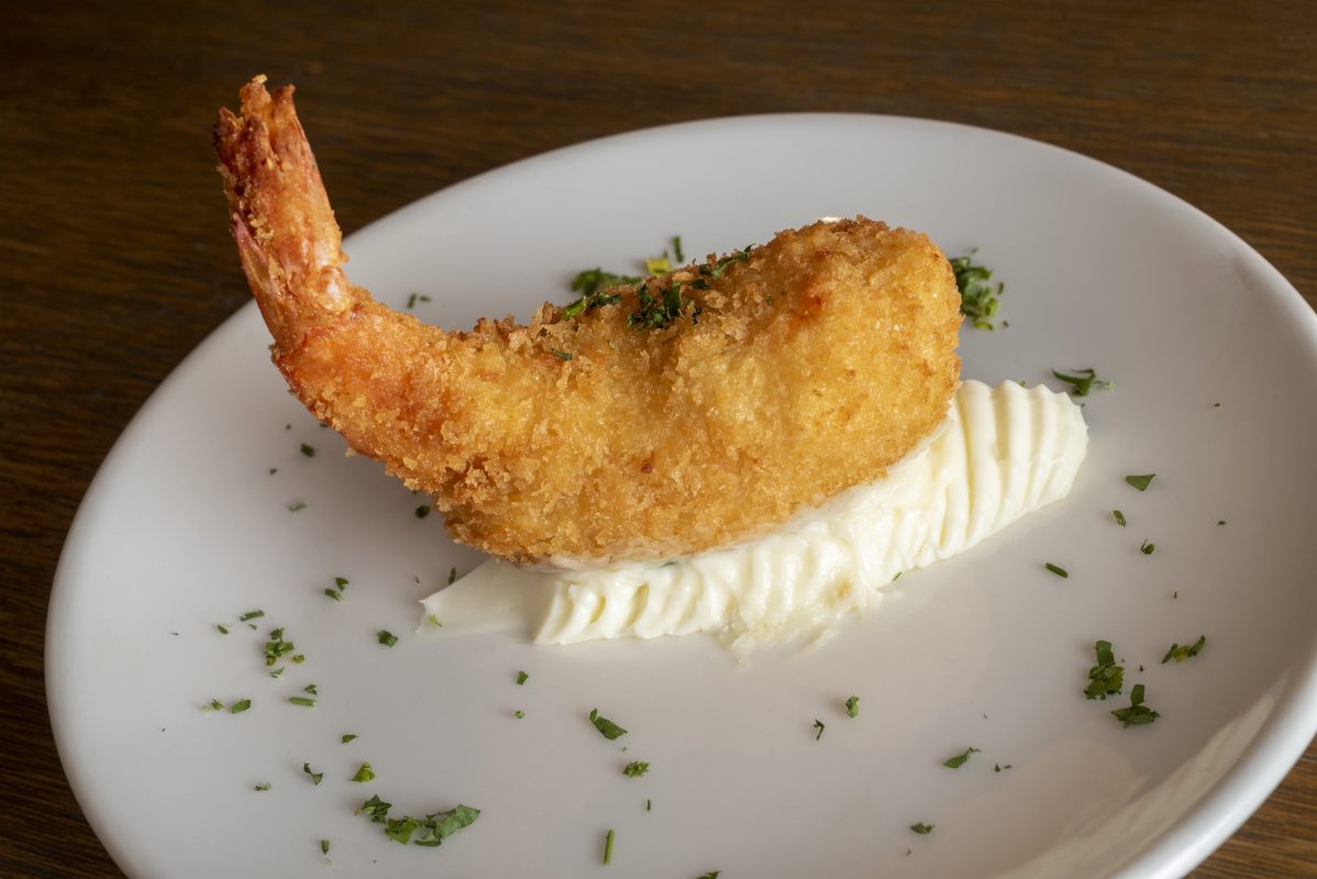 ENTRADA-COCO-BAMBU-Camarao empanado