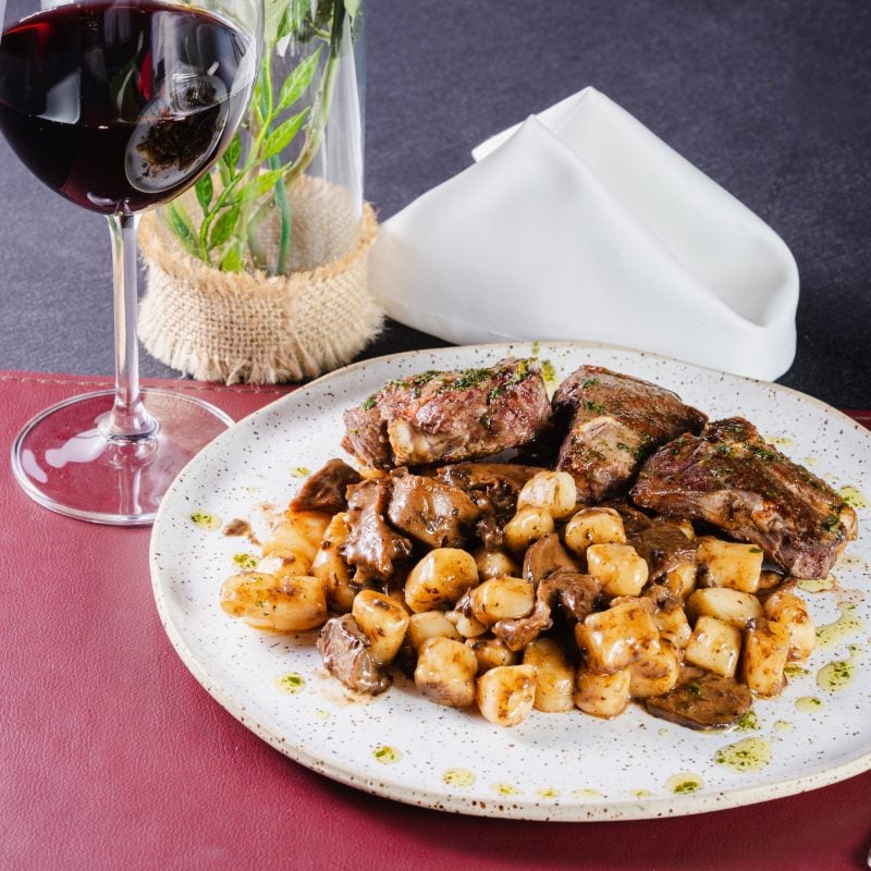 prato-principal-tbone-jantar-nhoque-anarco