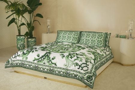 Verde Maiolica, padronagem inspirada no Sul da Itália, e roupas de cama são as novidades da Dolce&Gabbana. (Foto: Paola Pansini)
