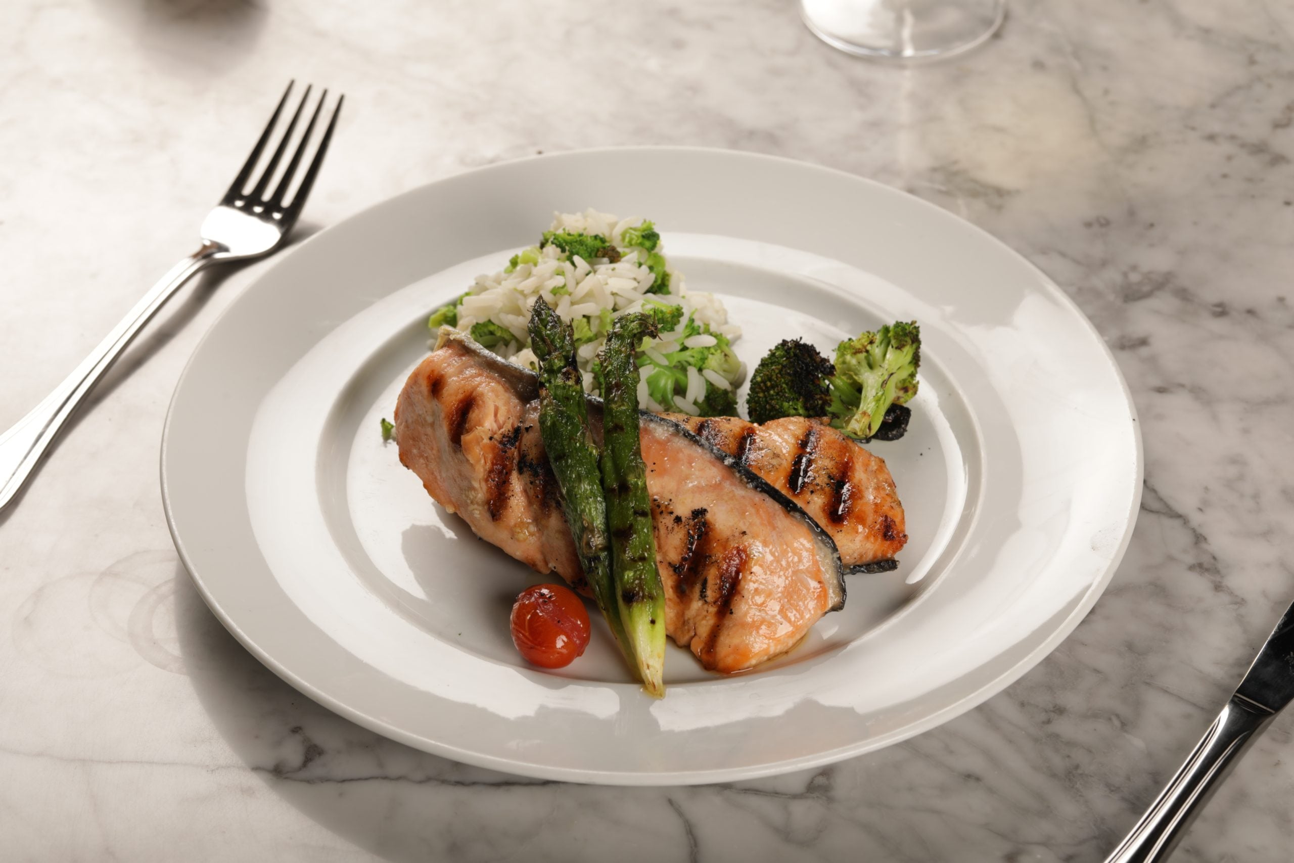 O chef Silvonei Sousa, do NH Curitiba The Five, desenvolveu 21 novas opções para o menu executivo do Trinitas. (Foto: divulgação)