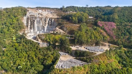 Jazida de Granito Café Imperial, em Minas Gerais. (Foto: divulgação)