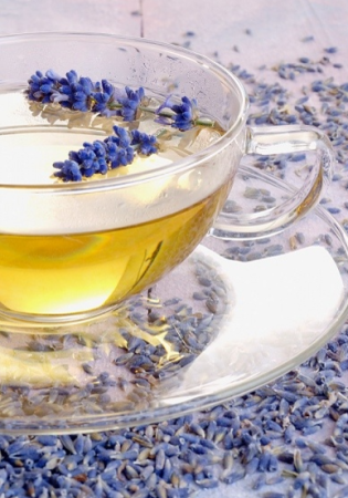Chá de lavanda e camomila. (Foto: divulgação)