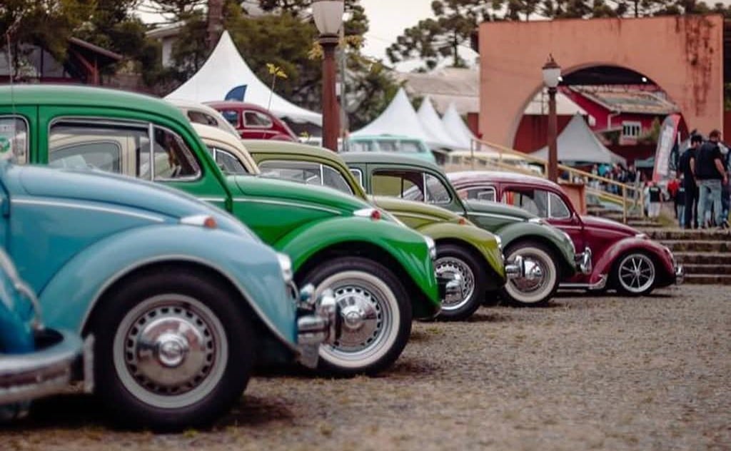 6ª edição do Curitiba Volksfest ocorre neste fim de semana com dezenas de atrações no Bosque São Cristóvão