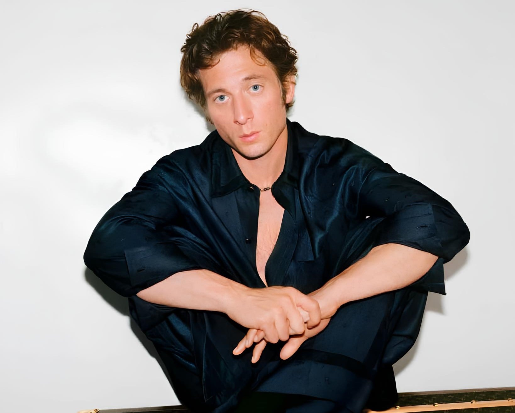 jeremy allen white