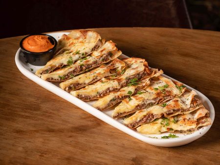 Kafta no Pão com Queijo.