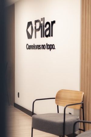 Dia Nacional do Corretor de Imóveis.