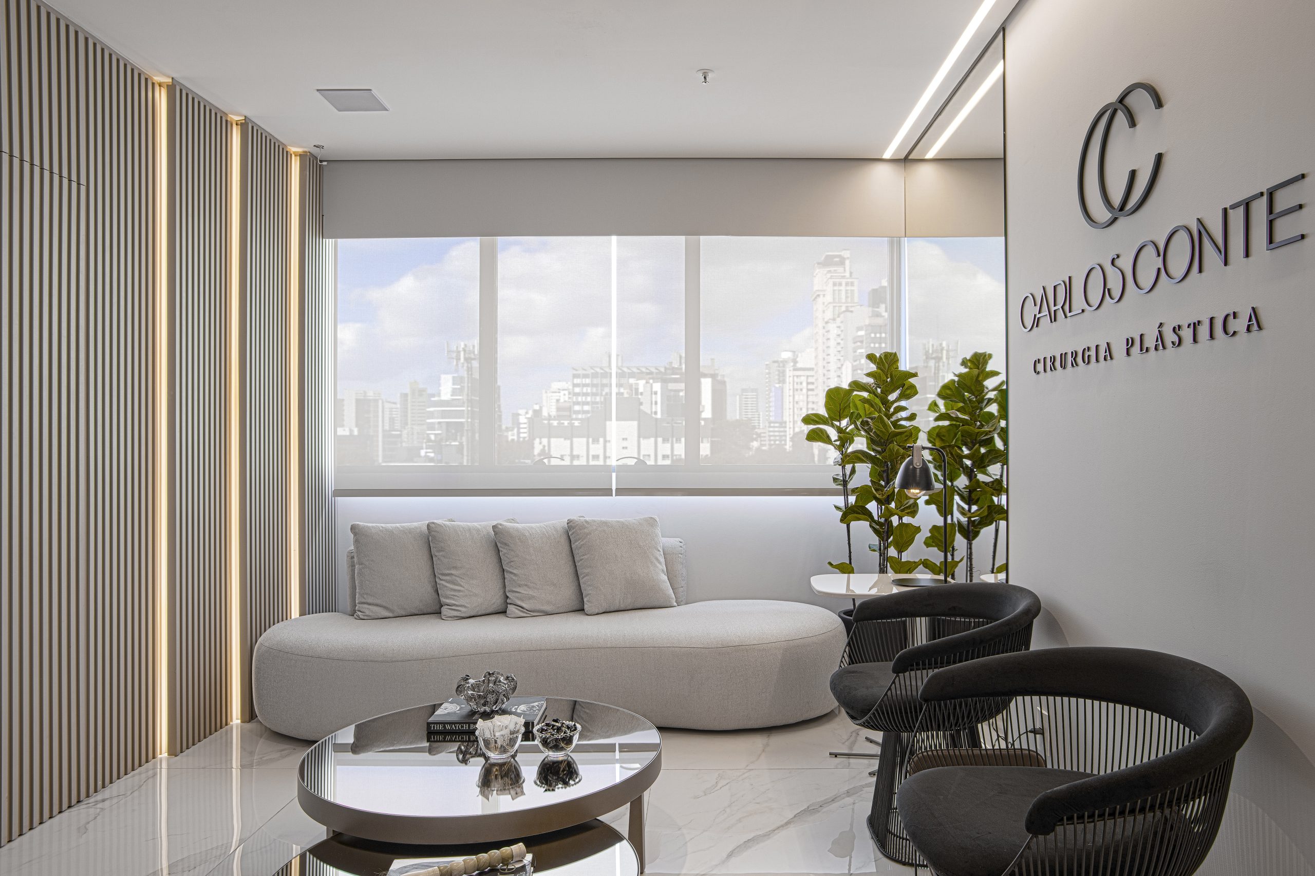 Projeto desenvolvido por Larissa Gnoatto.