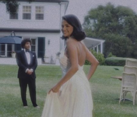 Selena Gomez e Benny Blanco se casam em cerimônia íntima