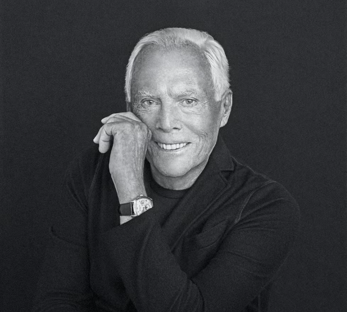 Giorgio Armani morre aos 91 anos.