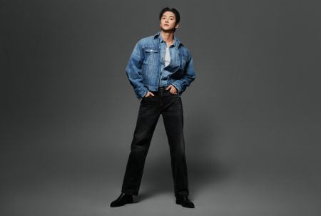 Calvin Klein lança nova campanha estrelada por ROWOON e NANA