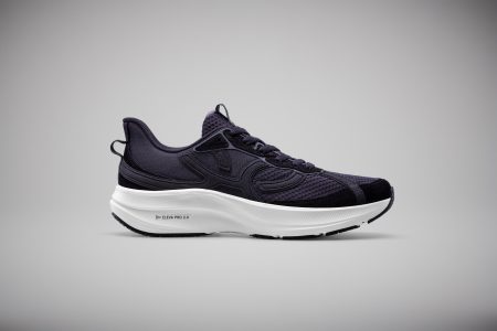 Olympikus e Authentic Feet lançam collab Corre S