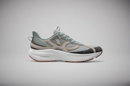 Olympikus e Authentic Feet lançam collab Corre S