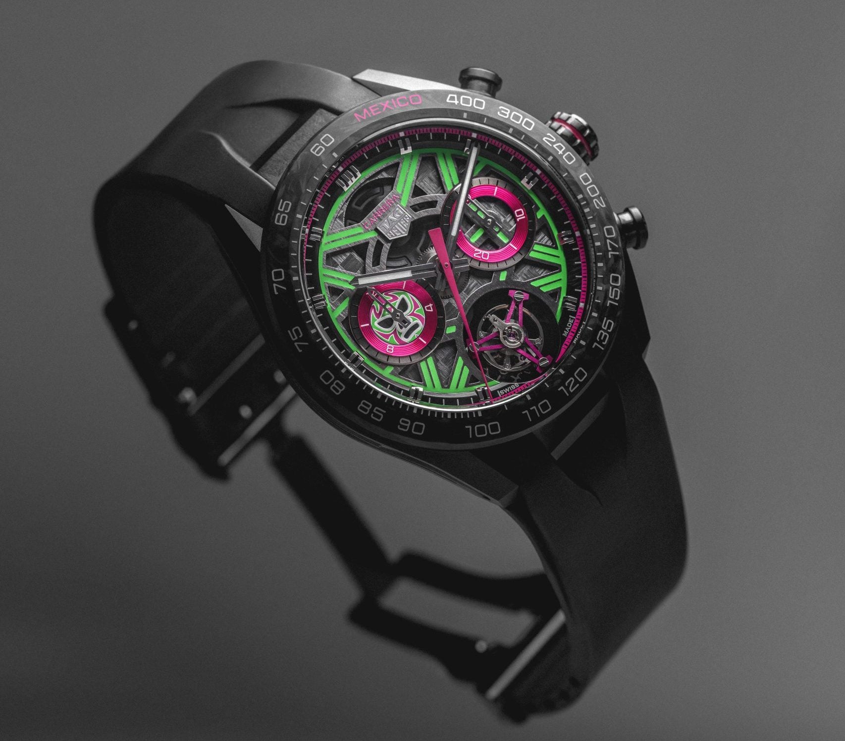 TAG Heuer apresenta edição limitada inspirada na Lucha Libre