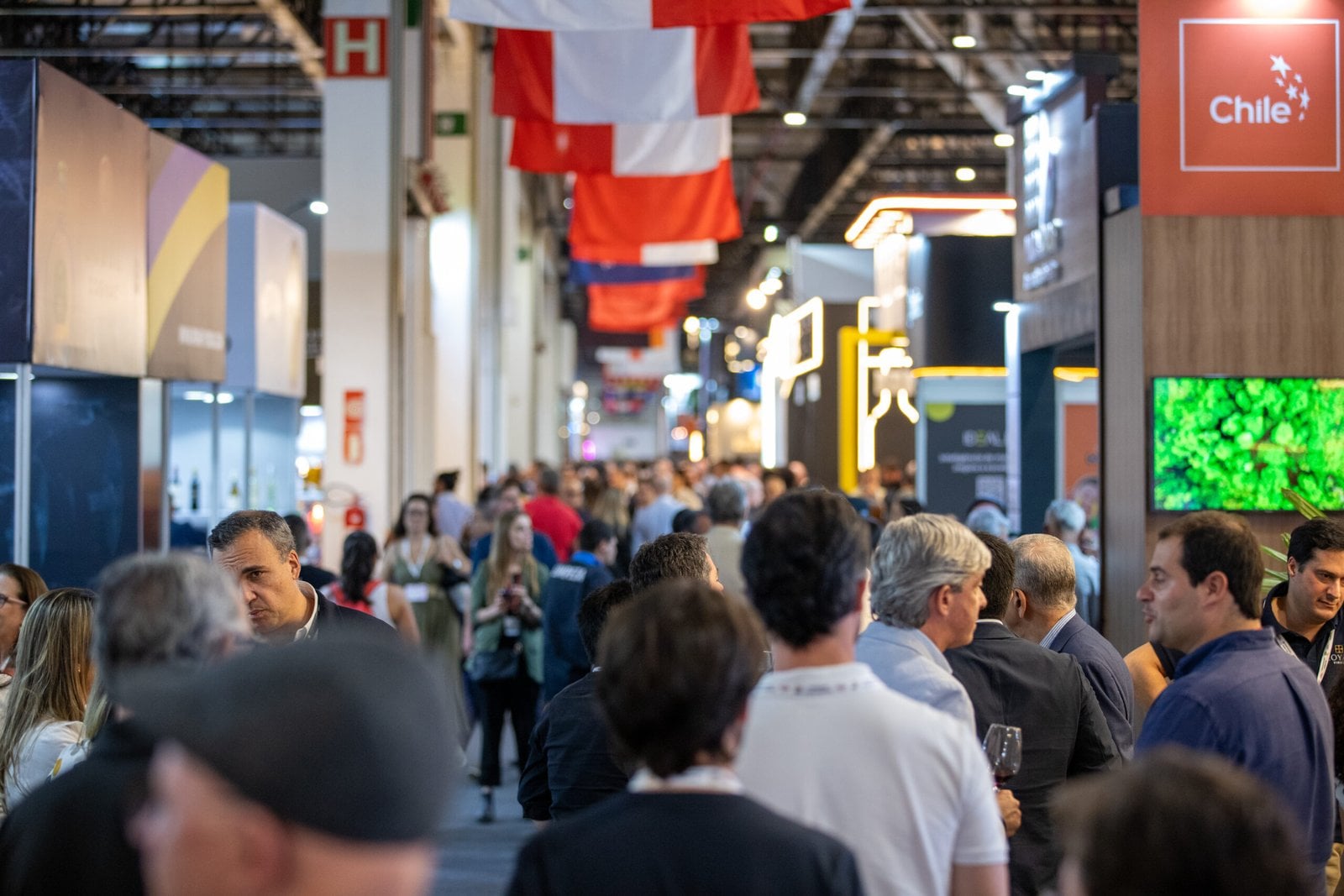 Pessoas no ProWine São Paulo 2025