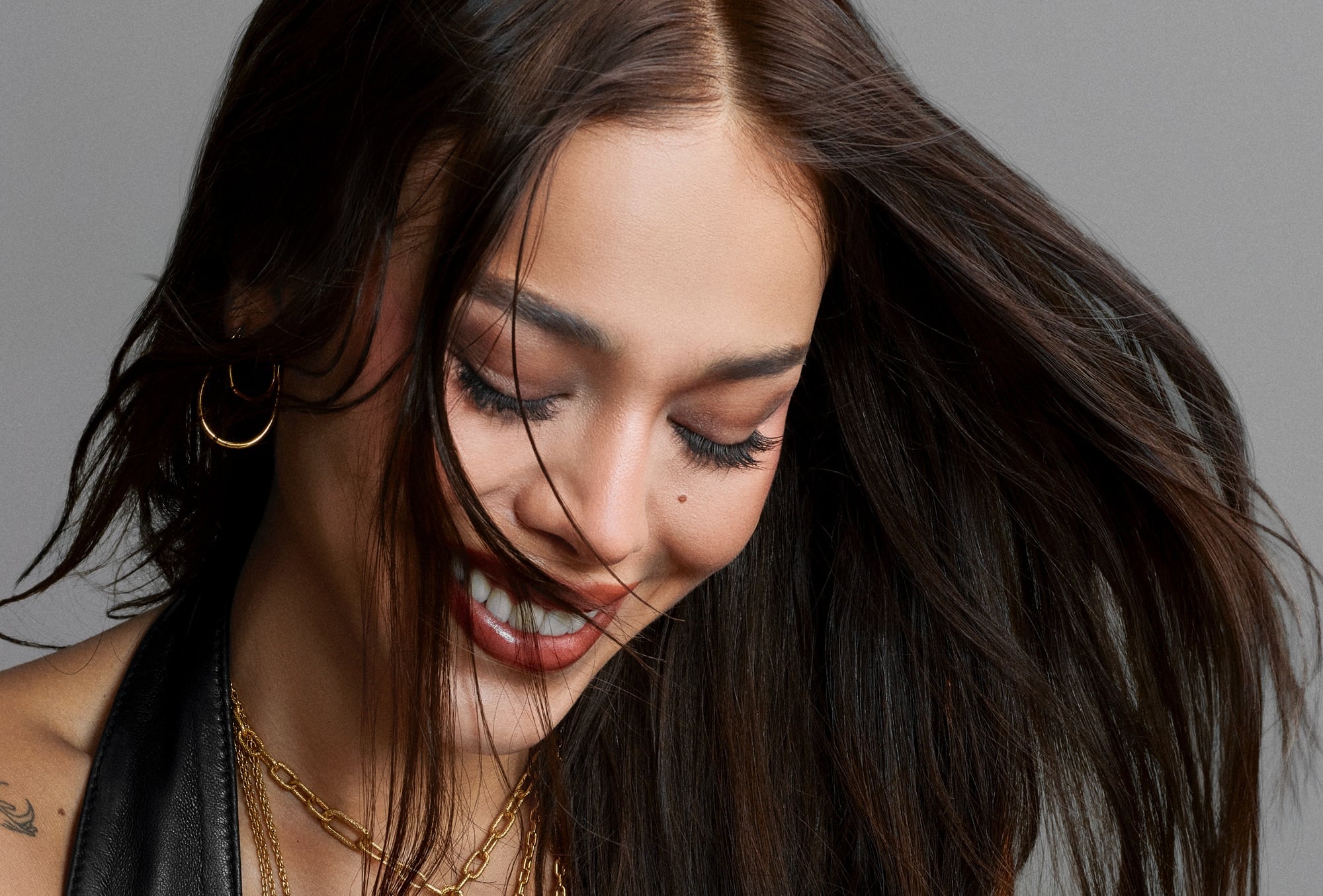 PANDORA ANUNCIA ESTRELA MEXICANA DANNA PAOLA COMO EMBAIXADORA