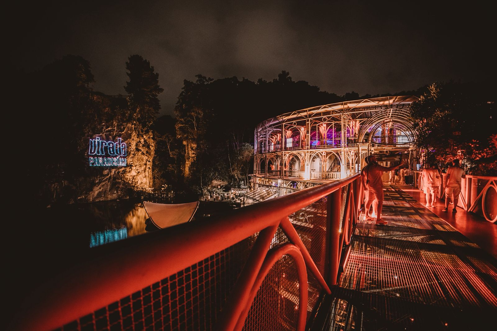 réveillon de curitiba virada paradísiaca ópera de arame